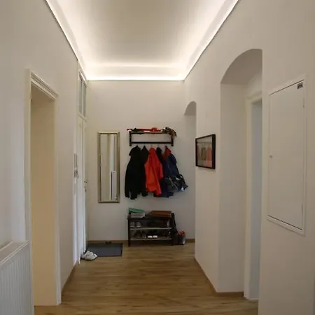 Saggen Large Flat Appartamento *
